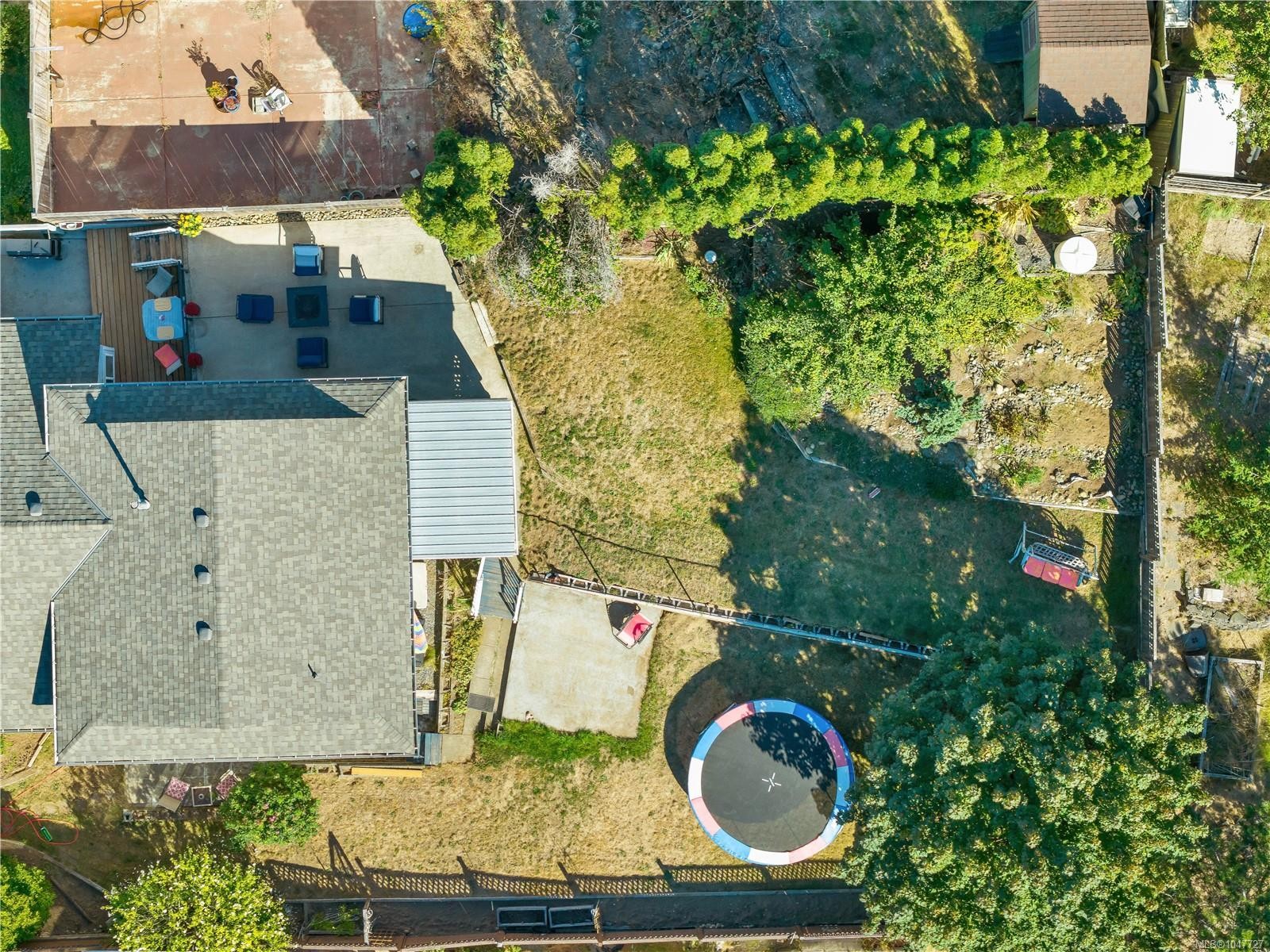 825 Pinecrest Rd, Campbell River, BC