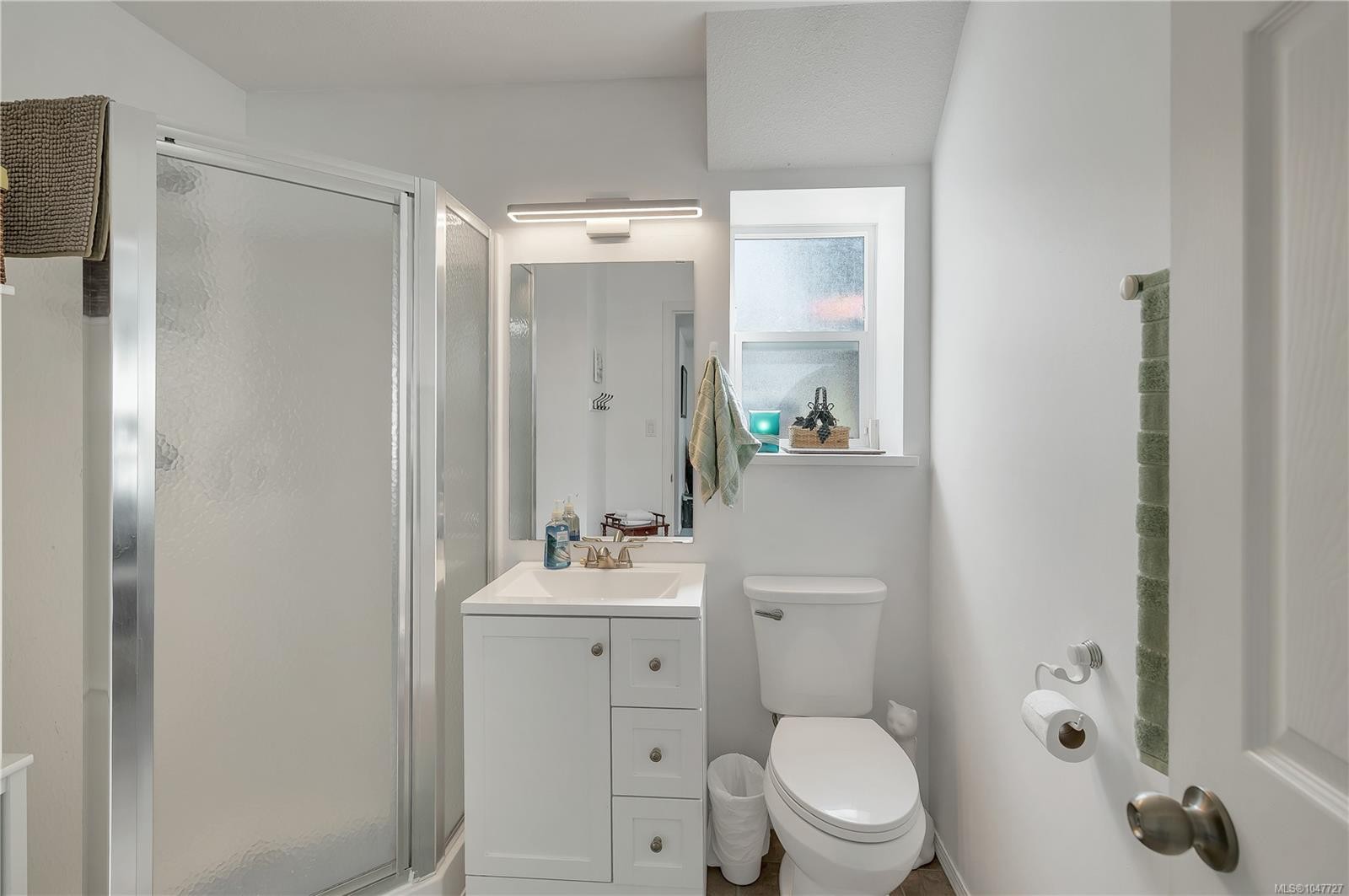 825 Pinecrest Rd, Campbell River, BC