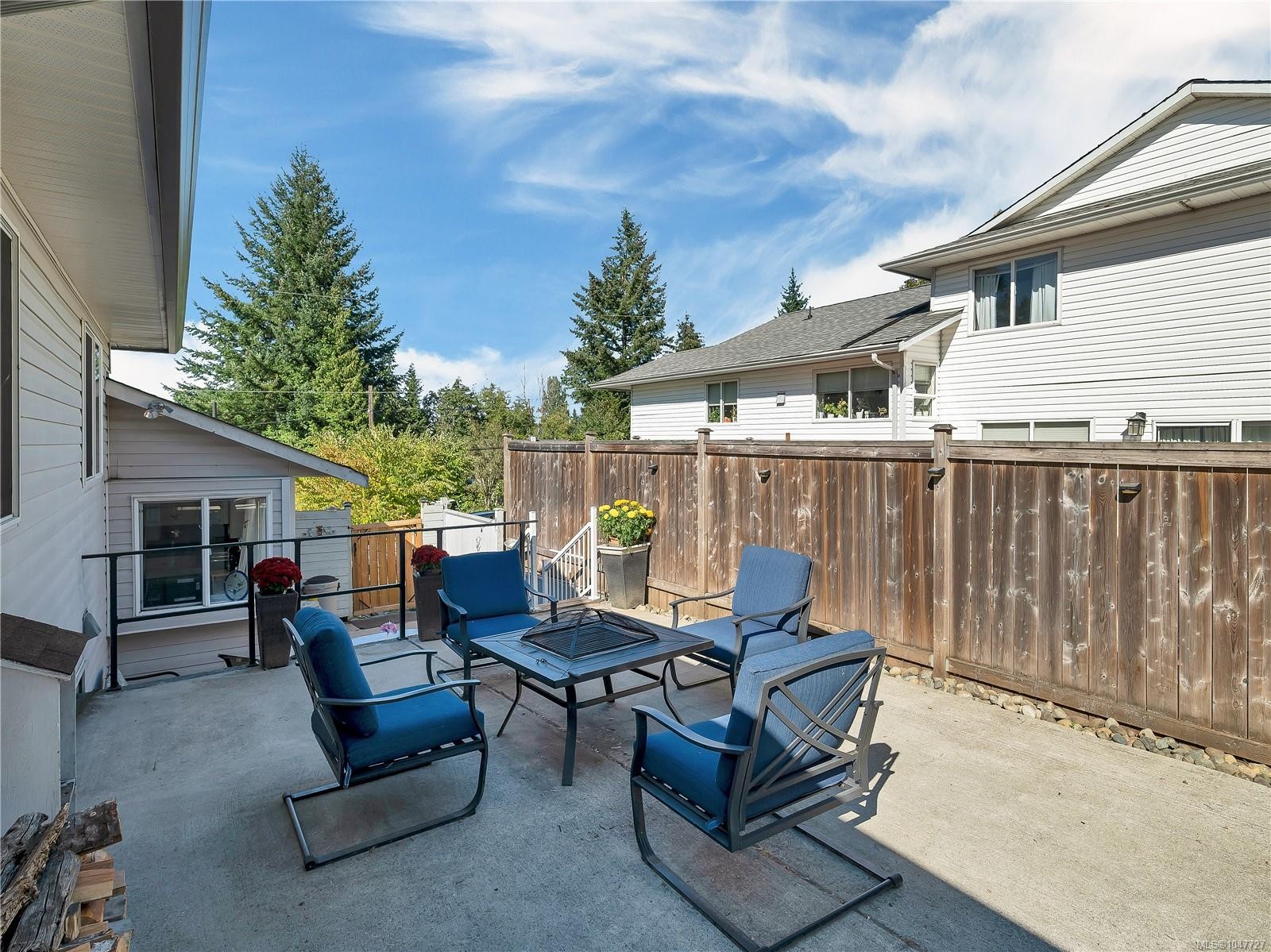 825 Pinecrest Rd, Campbell River, BC