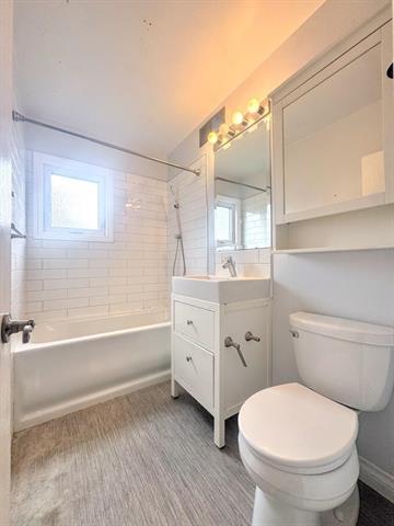 53 Harmon Ave, Winnipeg, MB