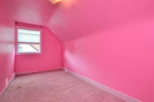 53 Harmon Ave, Winnipeg, MB