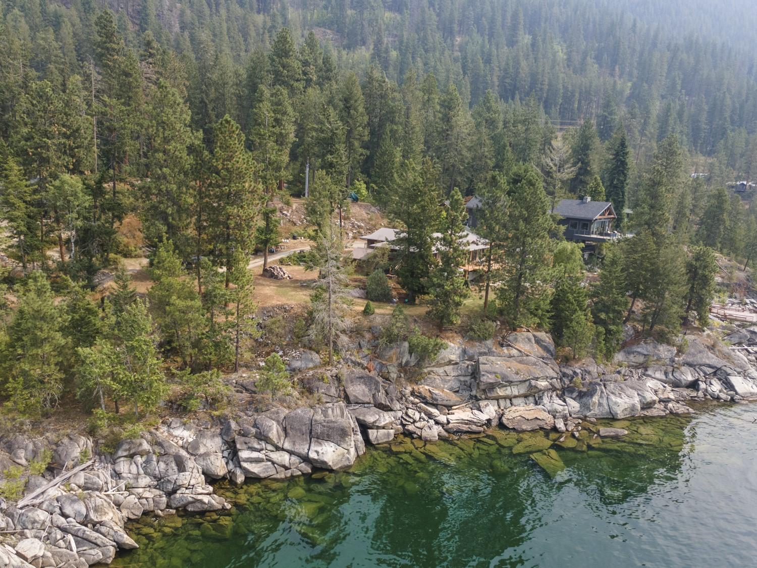9813 3A Highway, Twin Bays, BC