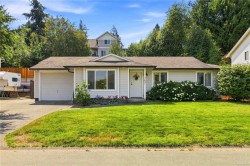 757 Cecil Blogg Dr Colwood, BC V9B 5N7