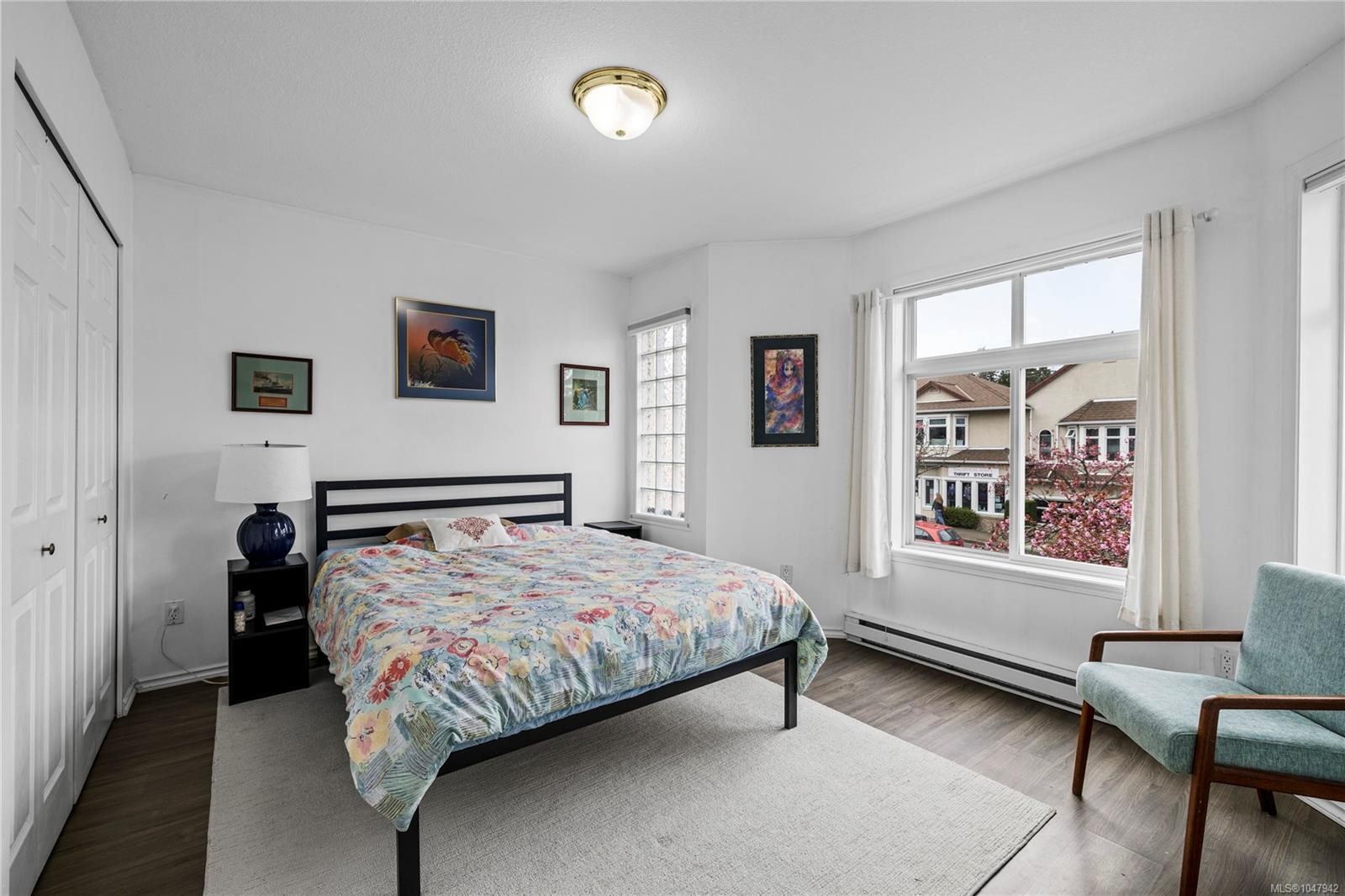 #4-668 Beach Rd, Qualicum Beach, BC