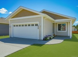 #206-5700 Pierce Rd Port Alberni, BC V9Y 0A3