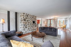 Salon - 