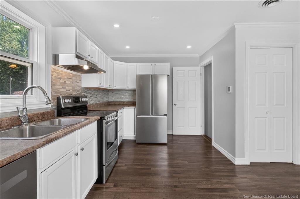 266 Pommiers St, Dieppe, NB