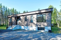290 Ch. des Bleuets Saint-Alexis-Des-Monts, QC J0K 1V0