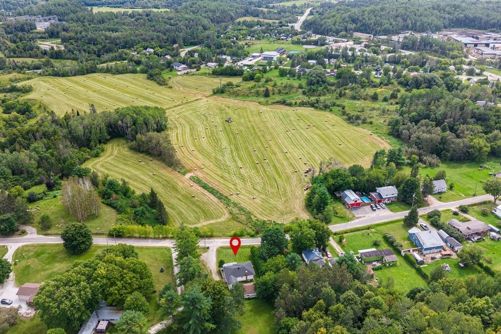 Aerial View - 23 Ch. Brooks, Low, QC