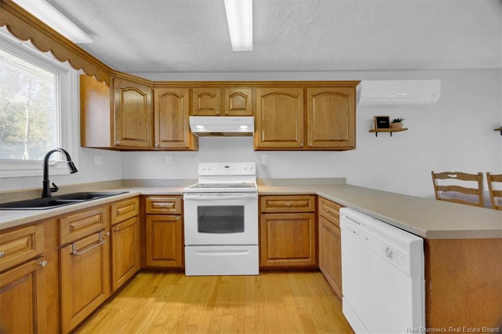 389 Hampton Rd, Quispamsis, NB