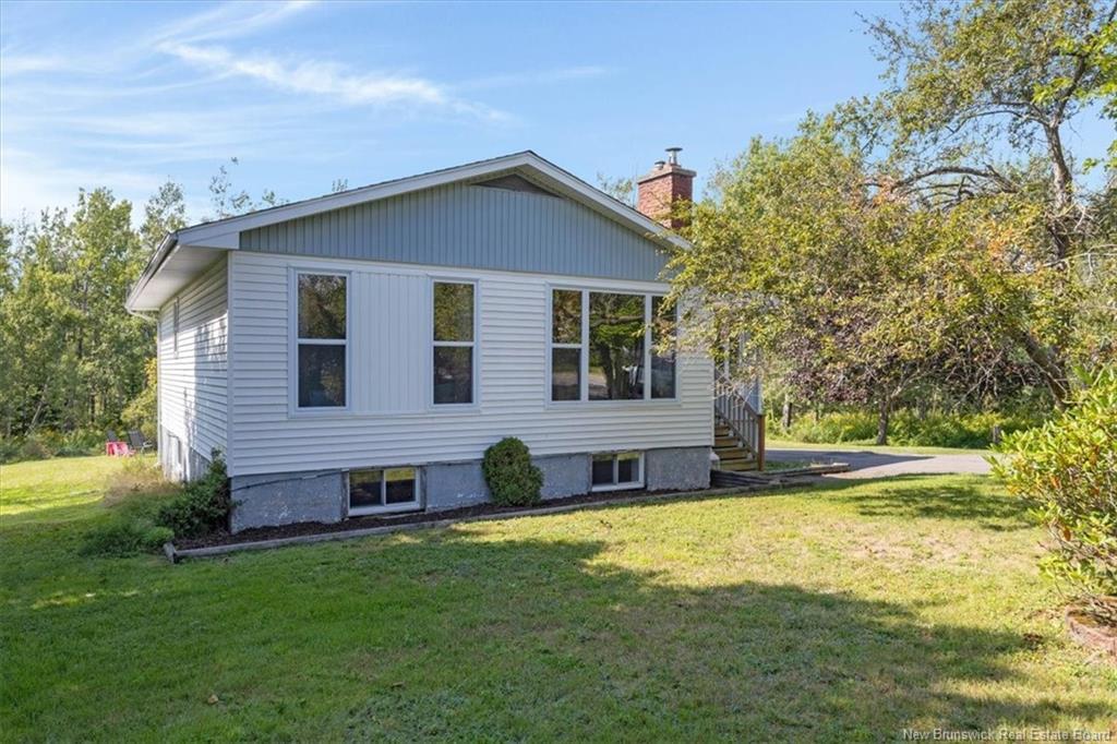 389 Hampton Rd, Quispamsis, NB