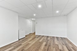 Family Room - 