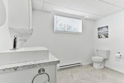 Powder room - 