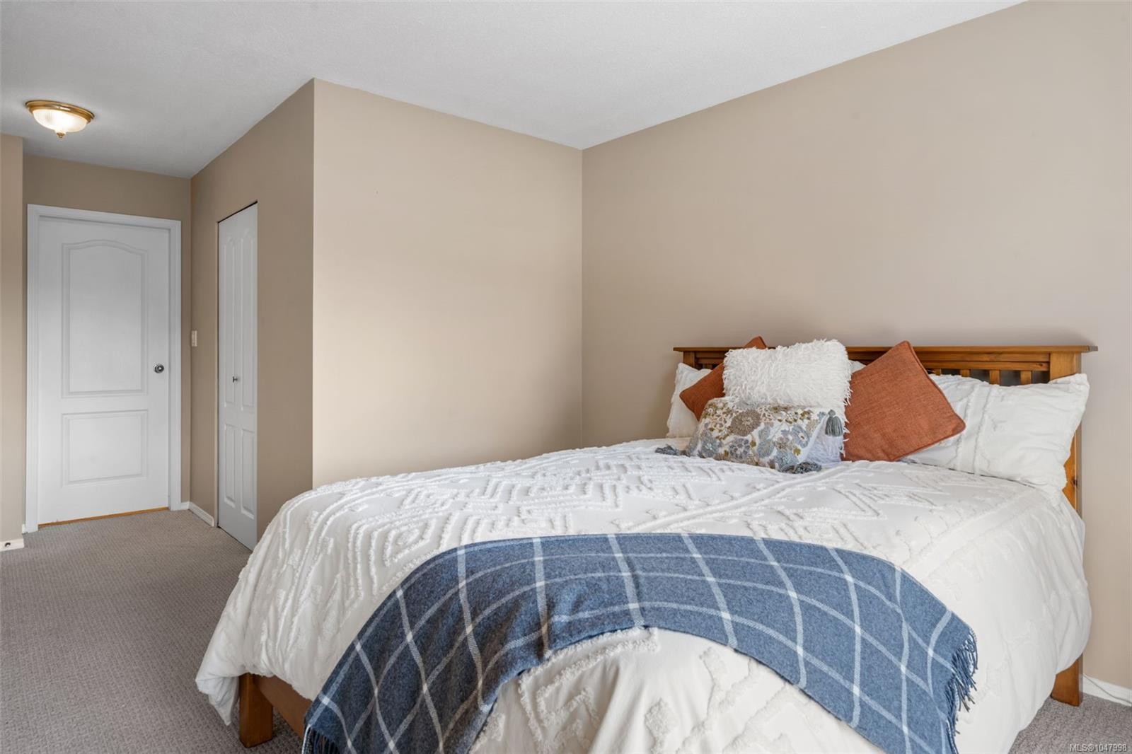 #403-275 First St, Duncan, BC