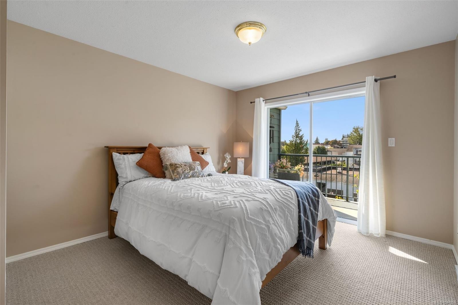 #403-275 First St, Duncan, BC