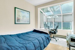 Bedroom - 