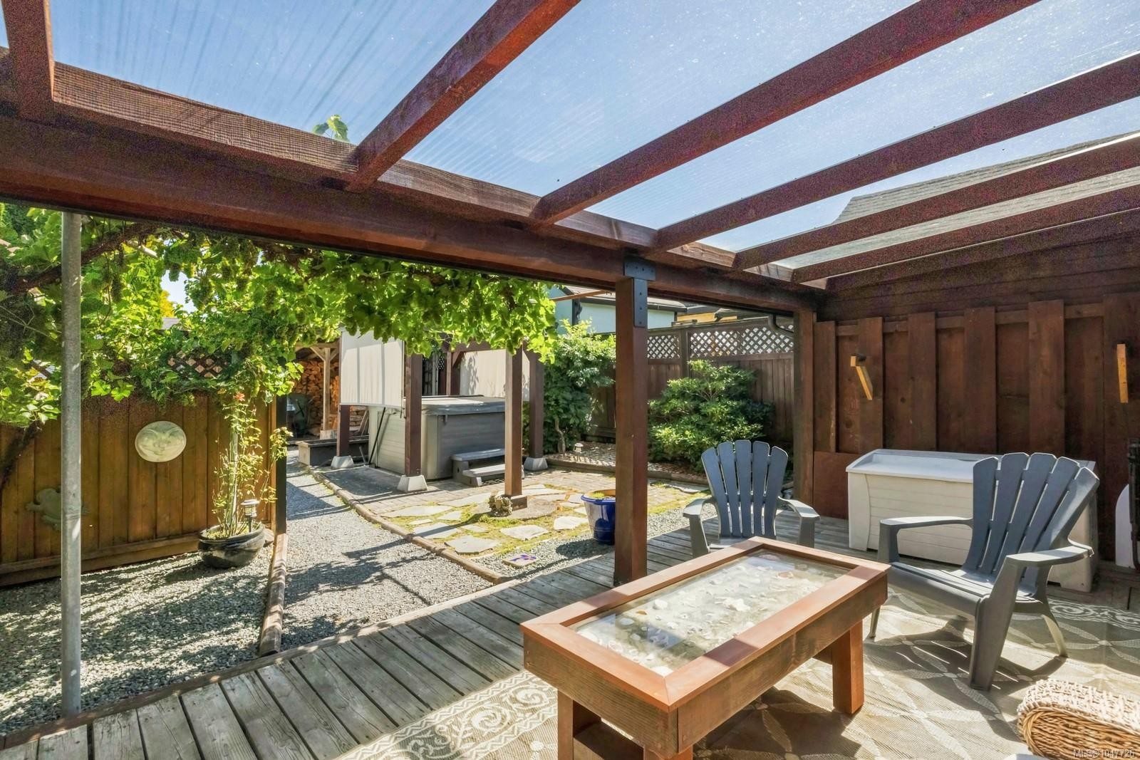 460 Bundock Ave, Duncan, BC