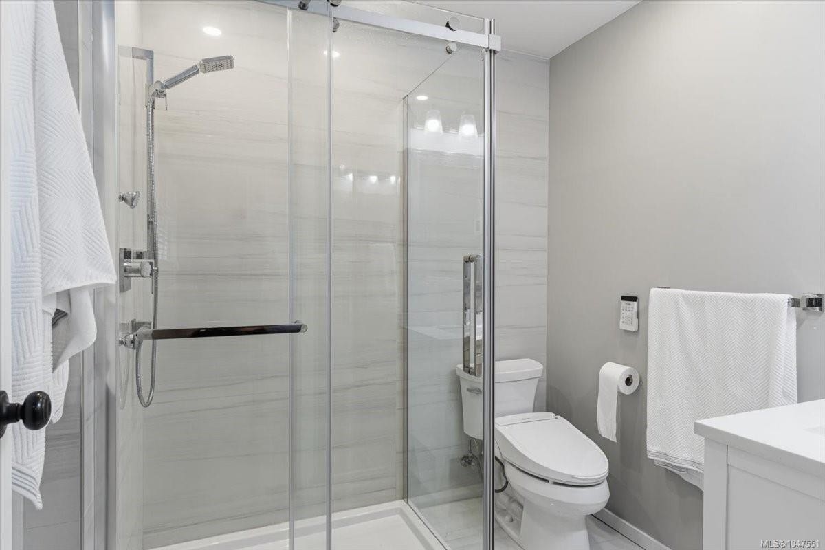 5579 Clipper Dr, Nanaimo, BC