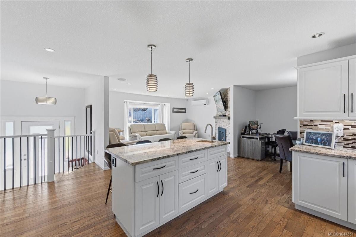 5579 Clipper Dr, Nanaimo, BC