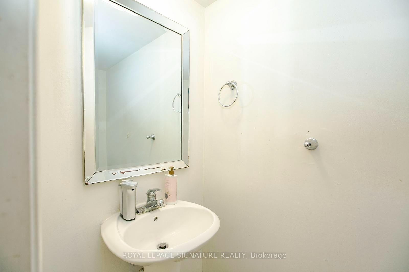 941 Mandolin Place, Mississauga, ON