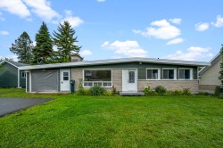 104 Rue des Bolets Lévis (Desjardins), QC G6V 2H1