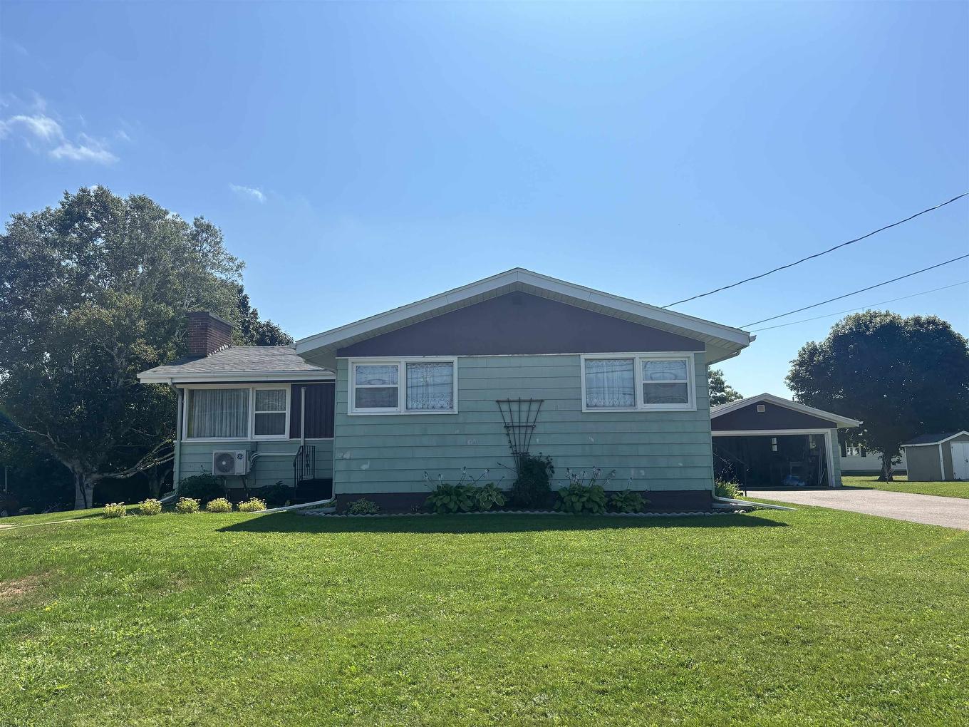 762 Water Street E, Summerside, PE