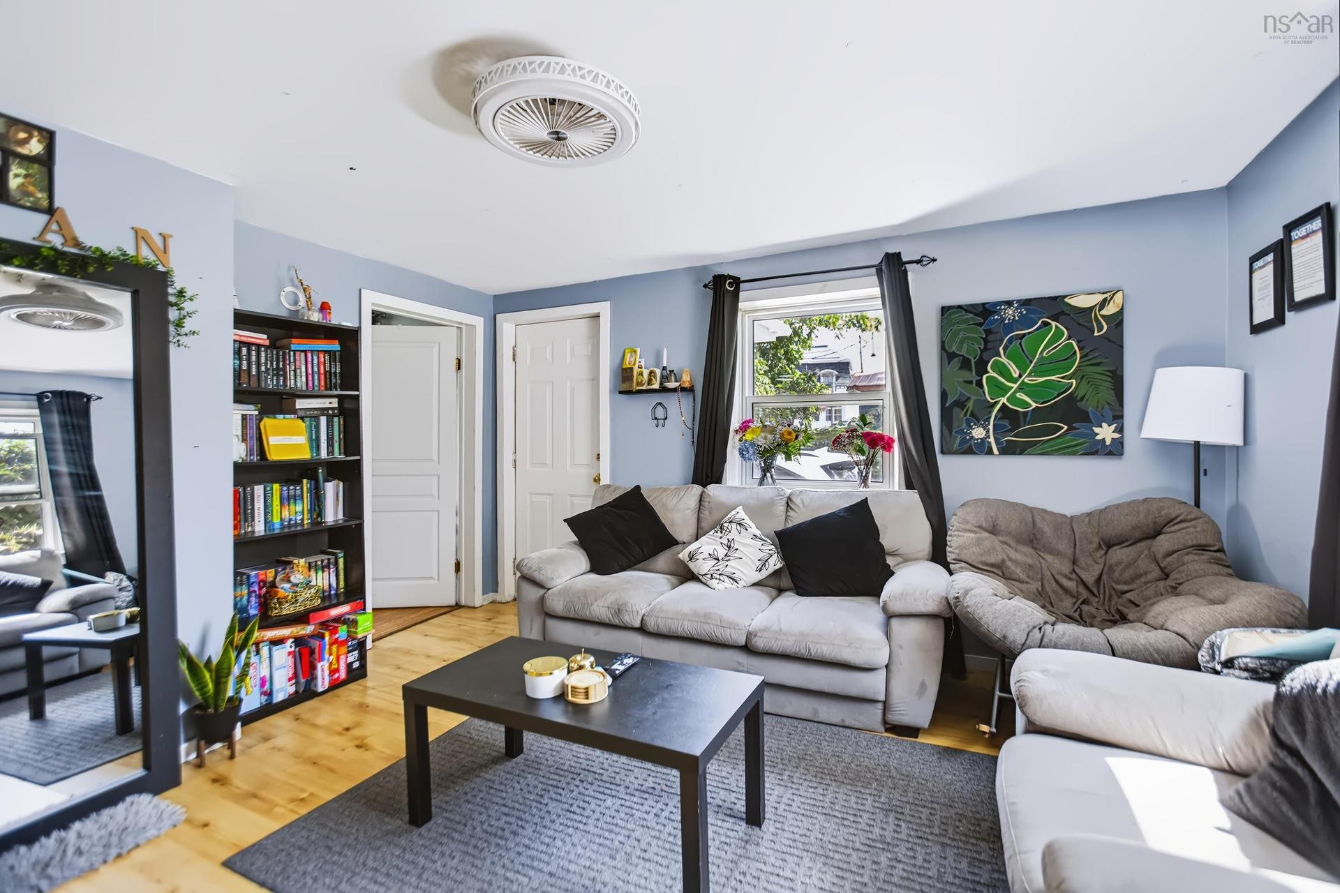 21 Victoria Street W, Amherst, NS