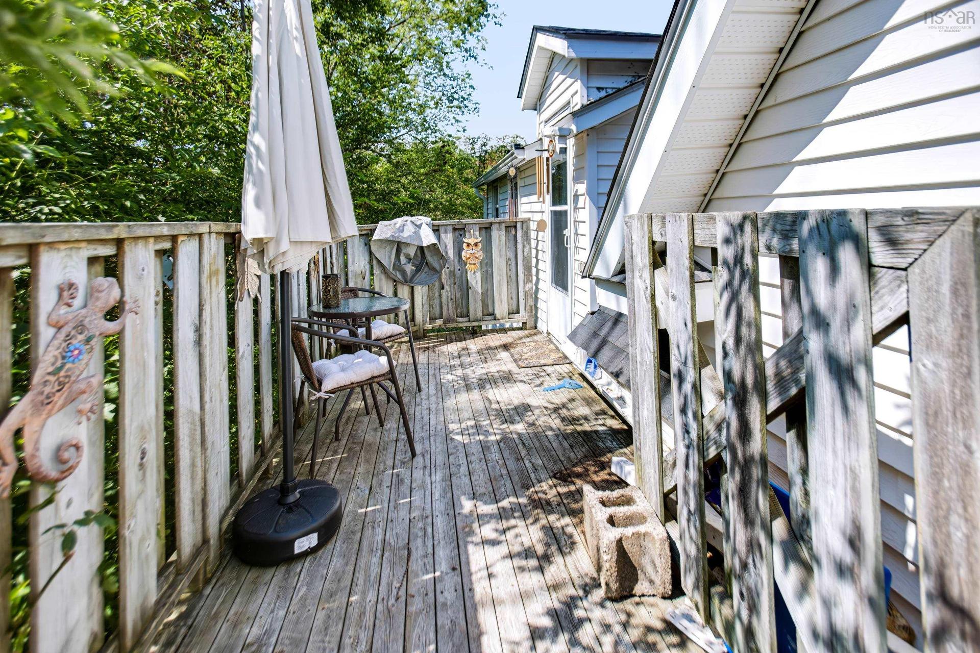 21 Victoria Street W, Amherst, NS