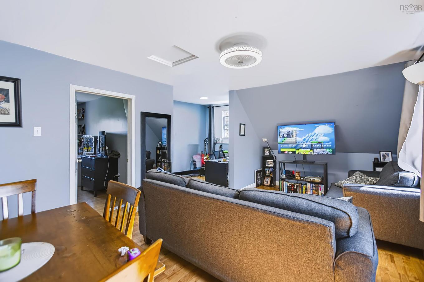 21 Victoria Street W, Amherst, NS