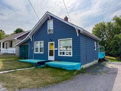 1405 Pearl Avenue Kenora, ON P9N 2K3