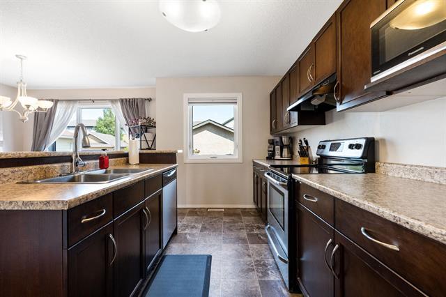 105 Ranville Rd, Winnipeg, MB