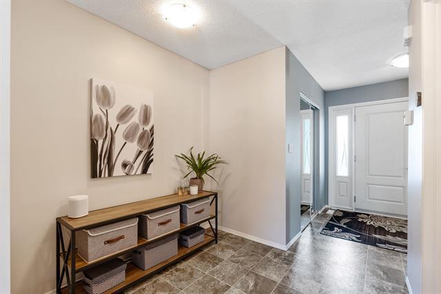 105 Ranville Rd, Winnipeg, MB