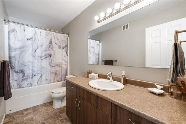 105 Ranville Rd, Winnipeg, MB