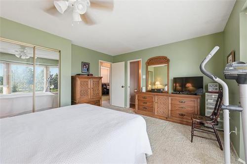 12 Seabrook Cove, Winnipeg, MB 