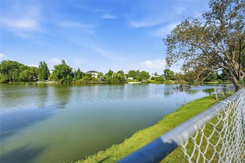 12 Seabrook Cove, Winnipeg, MB 