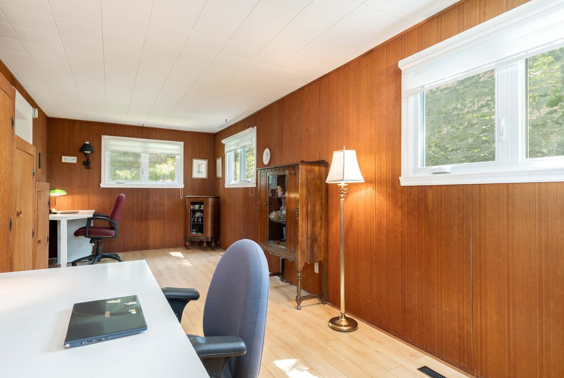 Office - 109 Av. Queen, Pointe-Claire, QC