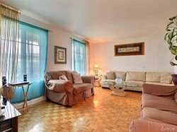 Salon - 