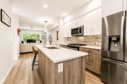 #112-694 Hoylake Ave Langford, BC V9B 3P7