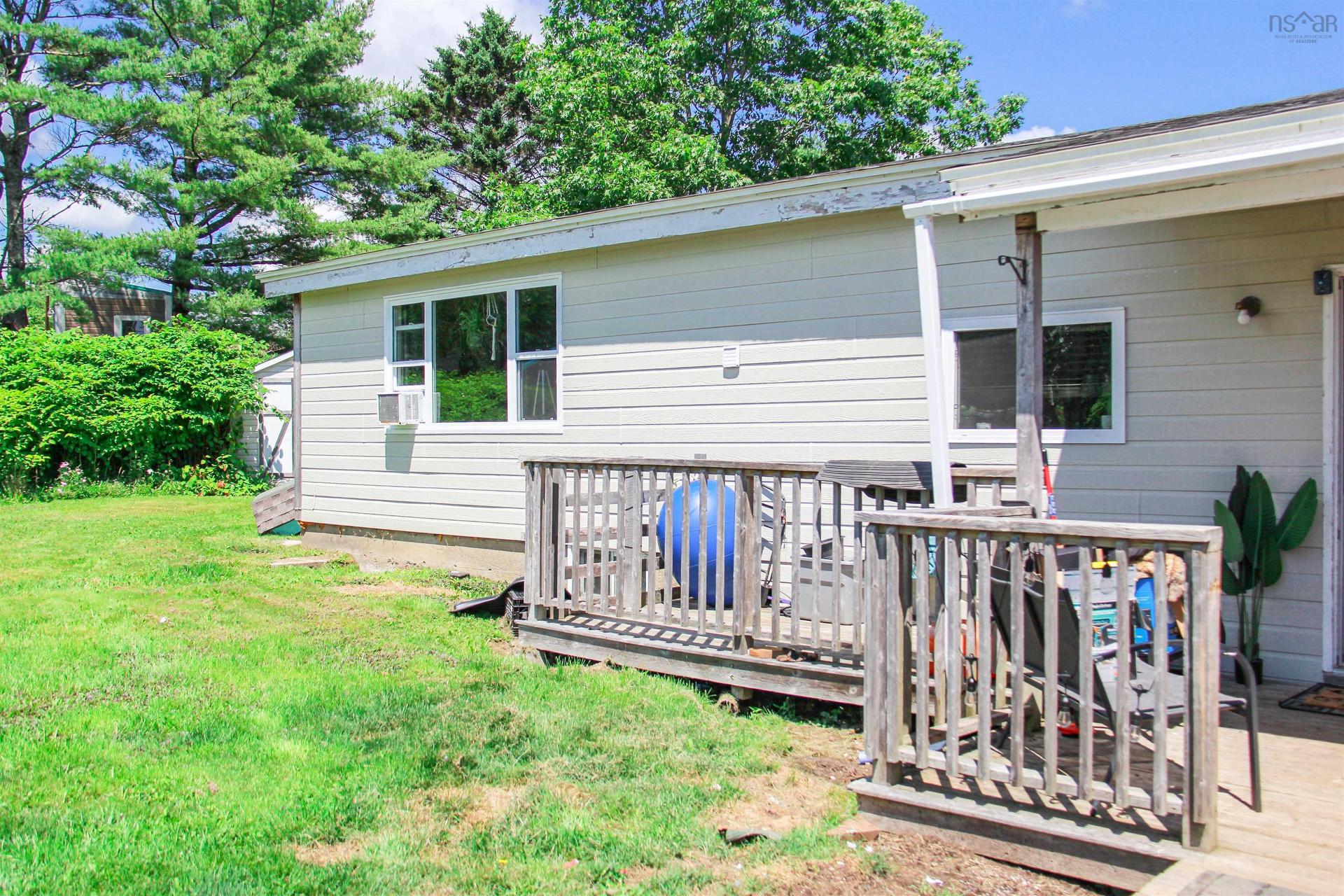 6452 Highway 3, Western Shore, NS