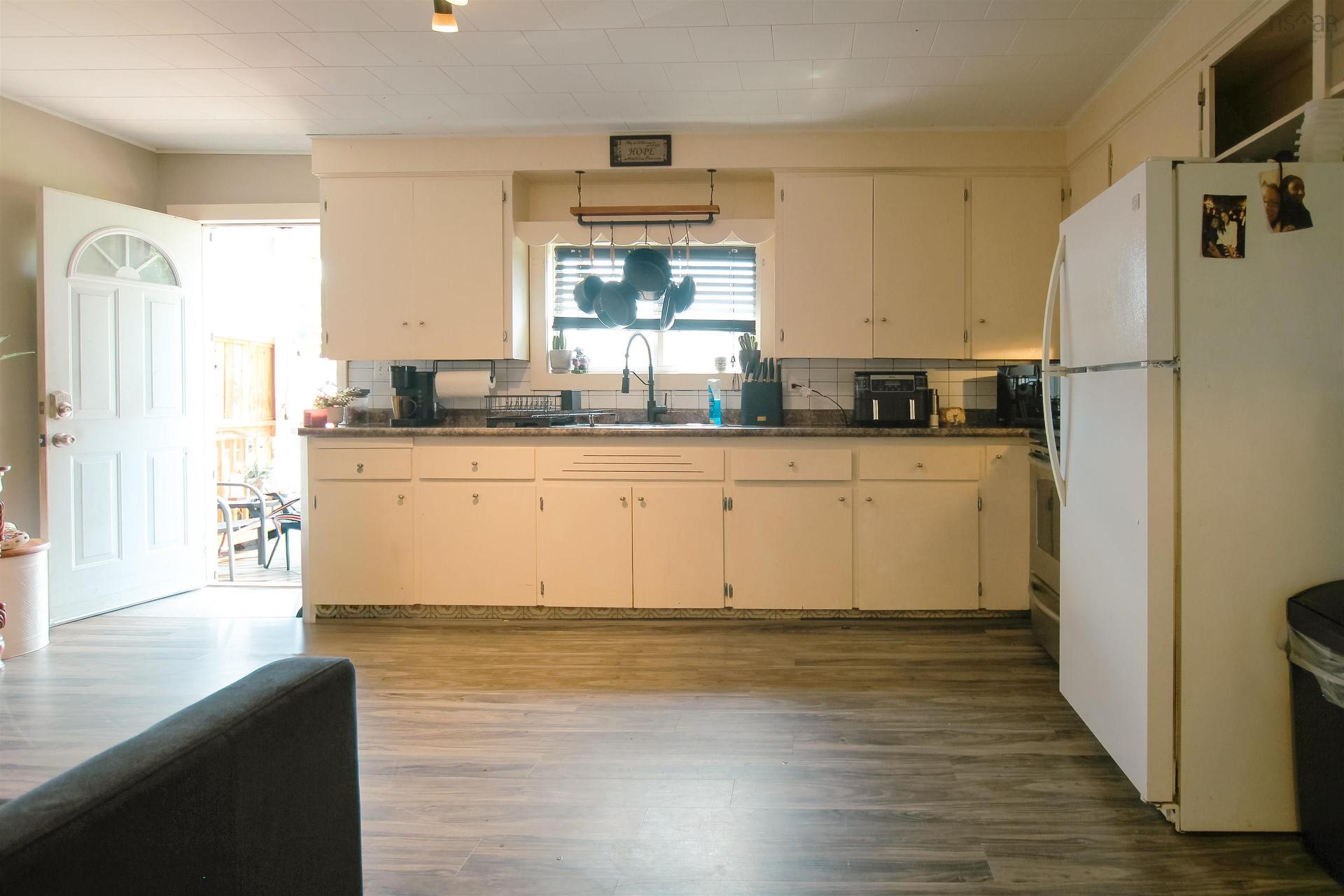 6452 Highway 3, Western Shore, NS