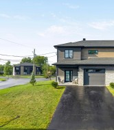 1765 Rue André-Collard Sherbrooke (Brompton/Rock Forest/Saint-Élie/Deauville), QC J1N 0W3