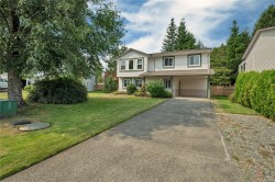 1920 Raven Pl Campbell River, BC V9W 7H8