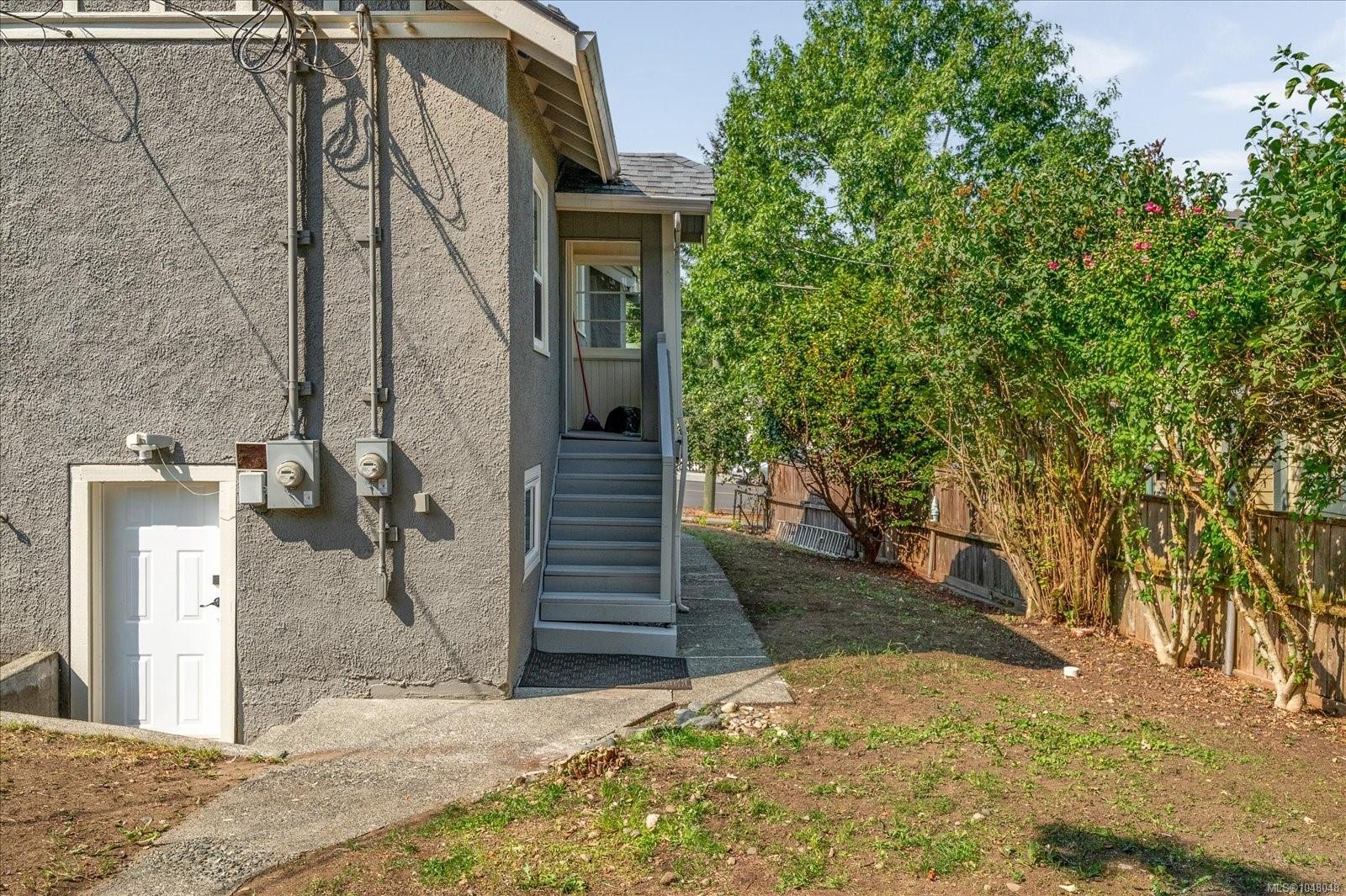 733 Fitzwilliam St, Nanaimo, BC