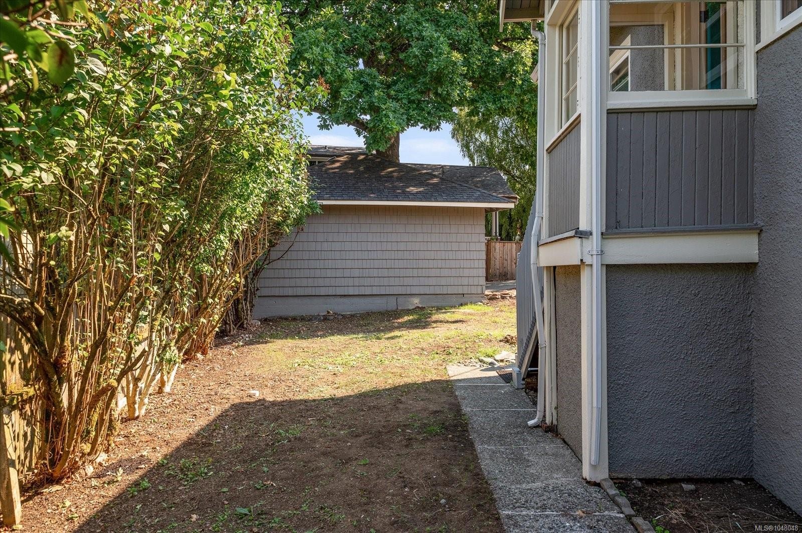 733 Fitzwilliam St, Nanaimo, BC