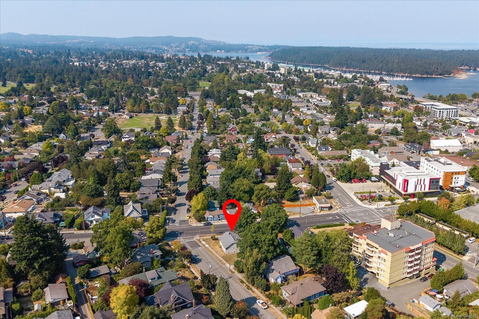 733 Fitzwilliam St, Nanaimo, BC