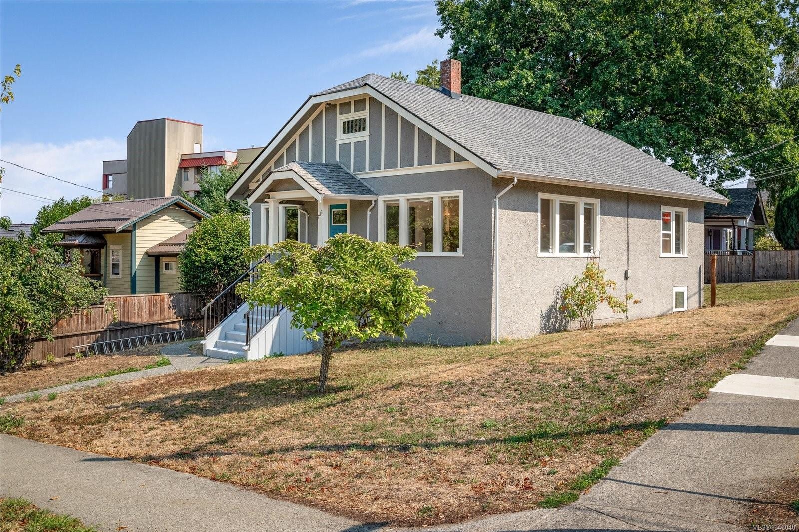733 Fitzwilliam St, Nanaimo, BC