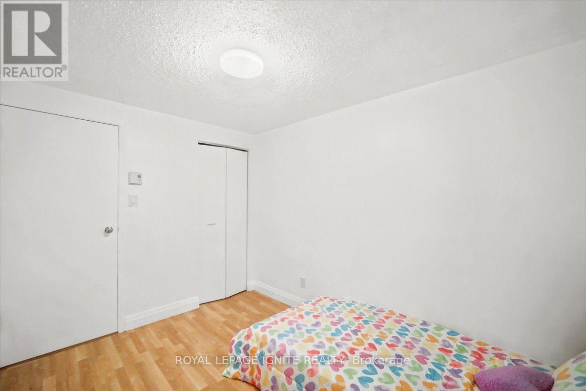 6 Upton Crescent, Guelph, ON
