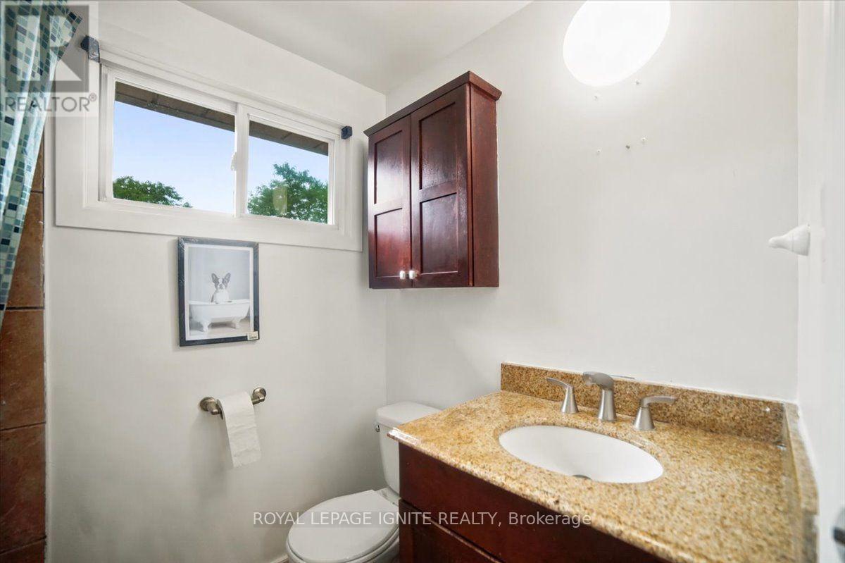 6 Upton Crescent, Guelph, ON