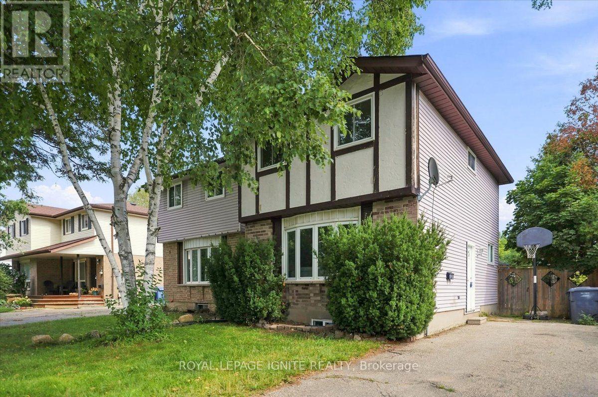 6 Upton Crescent, Guelph, ON