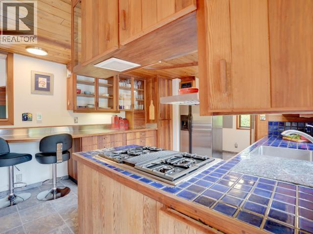 5366 Manson Ave, Powell River, BC